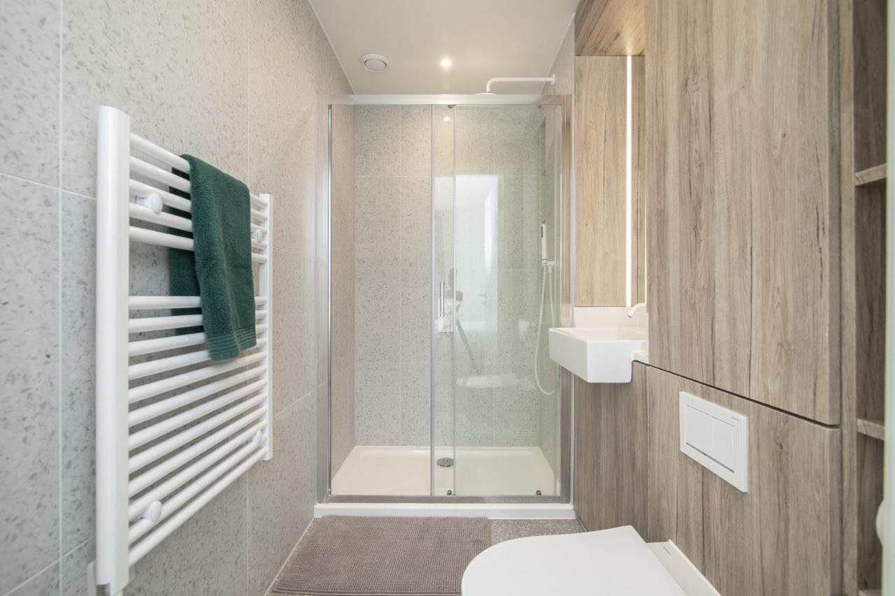 Luxury Spacious Flat With Communal Gardens And Parking Londyn Zewnętrze zdjęcie